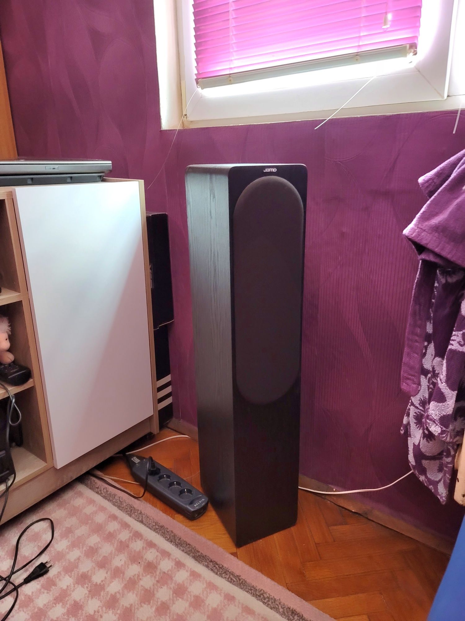 Тонколони jamo s426