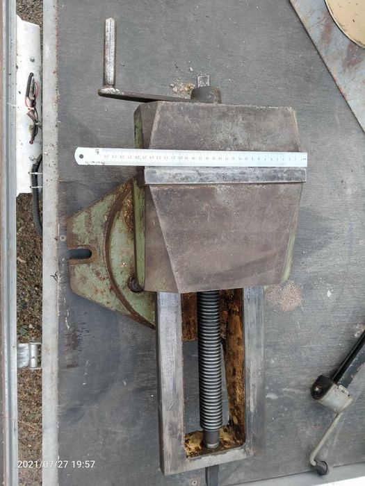 Продам ТИСЫ станочные производства СССР есть kaspi red