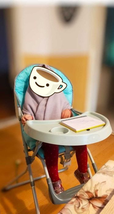 Scaun de masa bebe