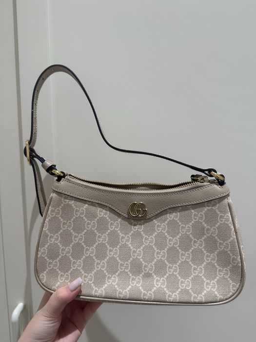 сумка на плечо , бежевого цвета