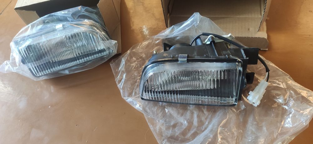 Противотуманки на Мерседес