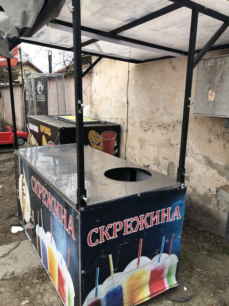 Количка павилион за царевица сладолед