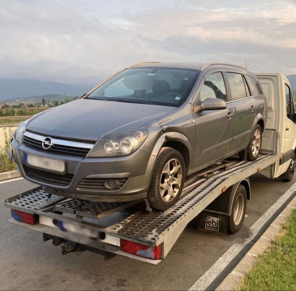 Opel ASTRA H 1.9 на части