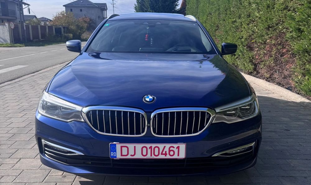 BMW Seria 5 luxury line/530xdrive/camere 360