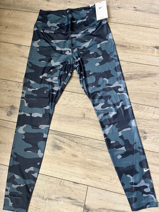 Дамски клин Nike