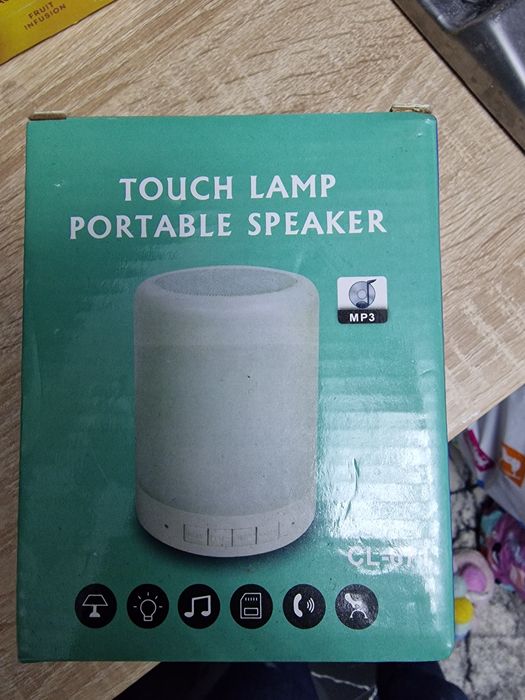 Boxa bluetooth cu lampa portabila  led