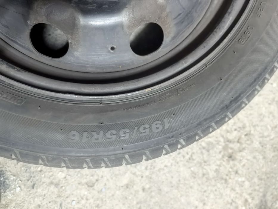 продавам гуми с джанти