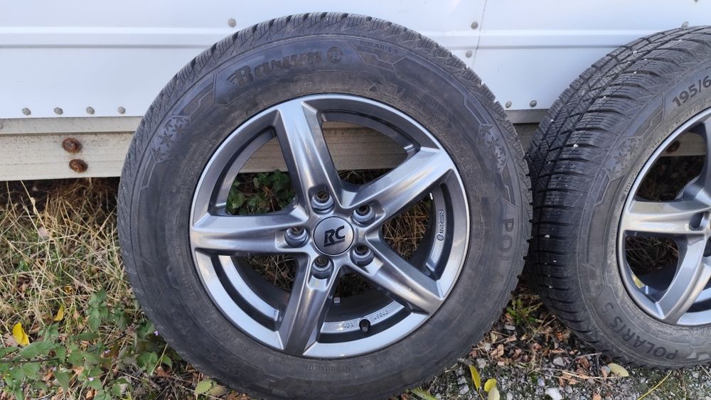 Продавам зимни гуми с джанти 15"5х112 с централен отвор 57, 1