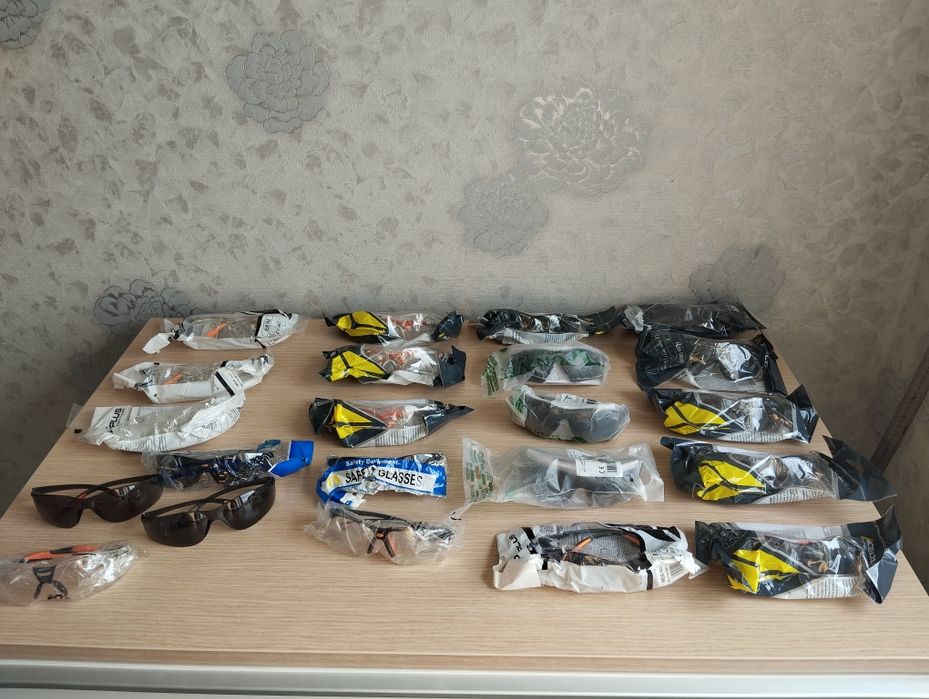 Очки рабочие солнцезащитные и прозрачные