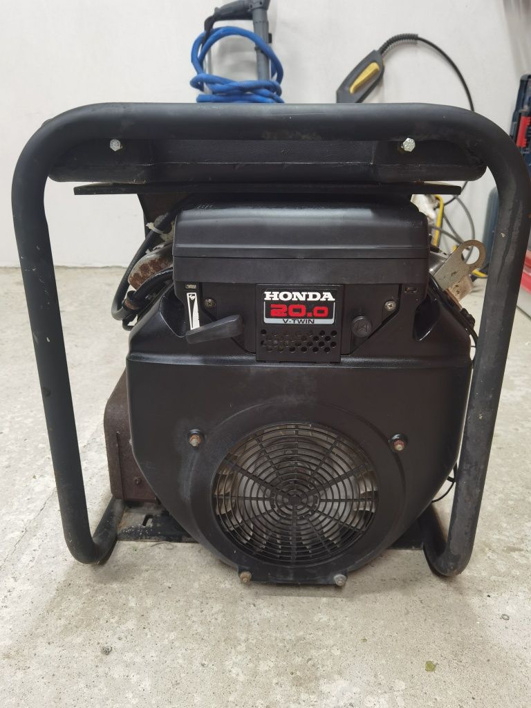 Генератор Honda  12kw 20ks