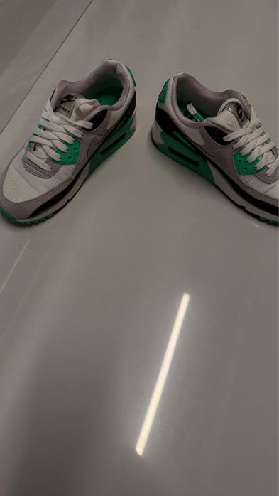 Оригинални маратонки Nike