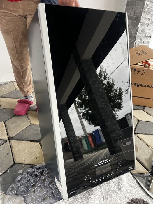 Centrala gaz Ariston 24kw