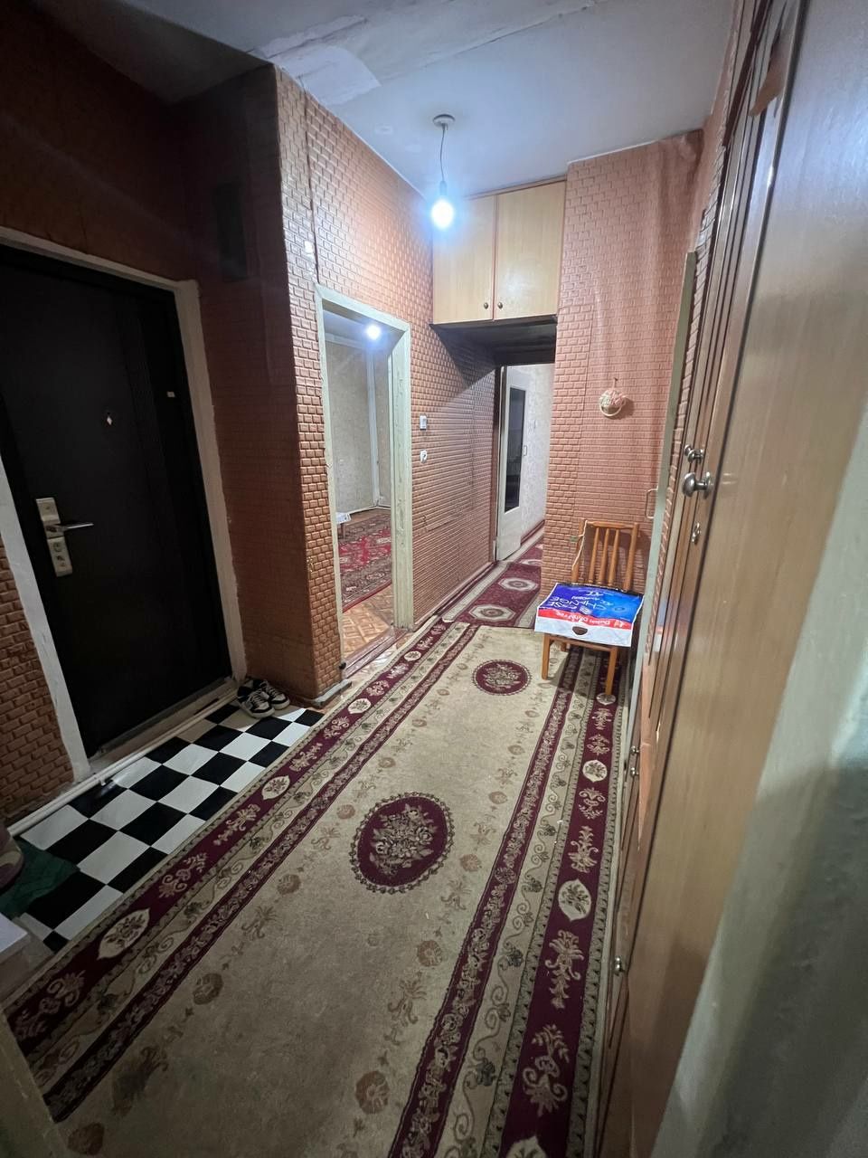 Квартира ижарага берилади.