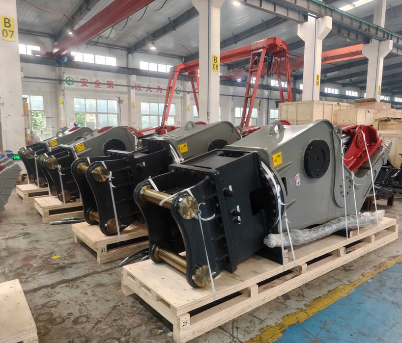 Cleste demolare pulverizator rotativa