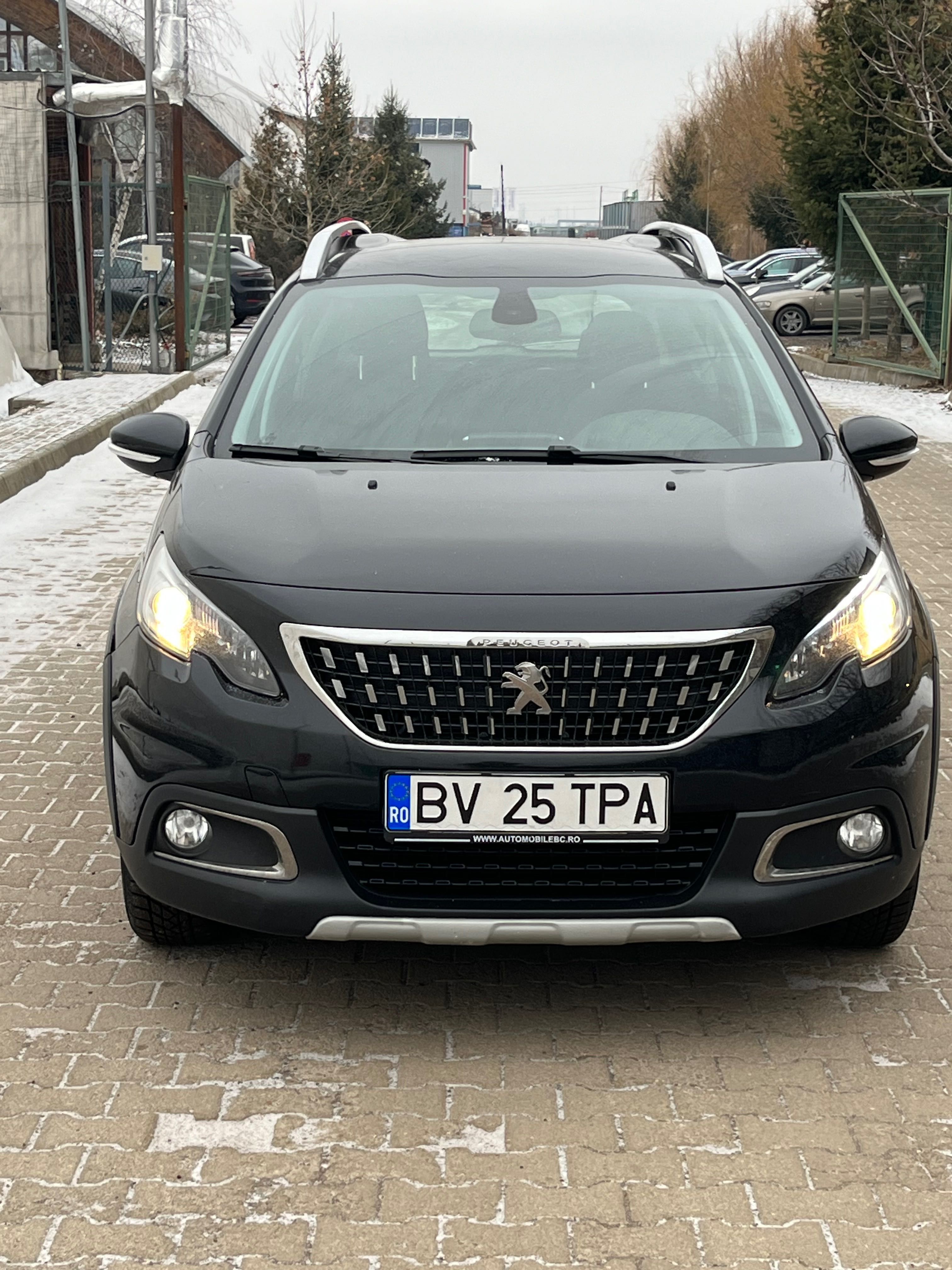 Se vinde Peugeot 2008