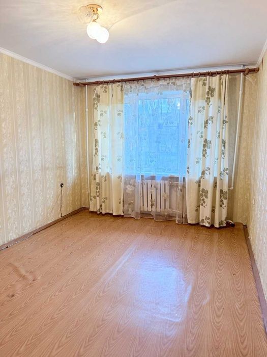 Продается 2 комнатная квартира по ул.Тургенева (напротив Жеруйык)