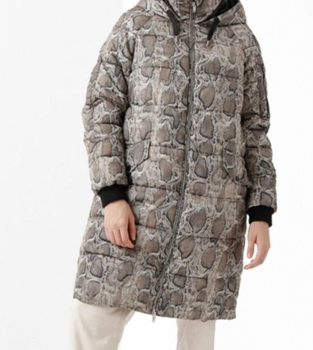 Пальто  бренда VERO MODA