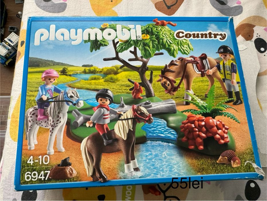 Vand playmobil in stare buna
