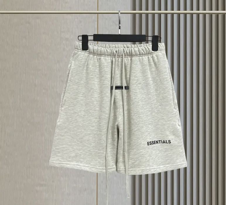 Pantaloni scurți Fear of God/Essentials 2023
