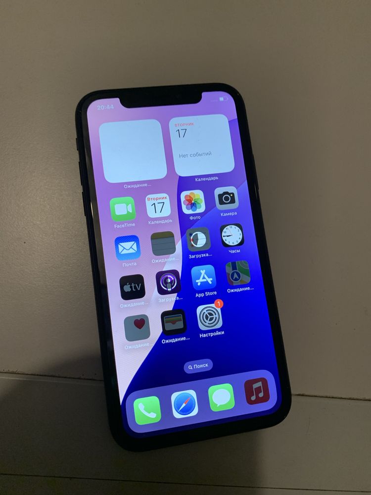 iPhone XR 64гб Apple