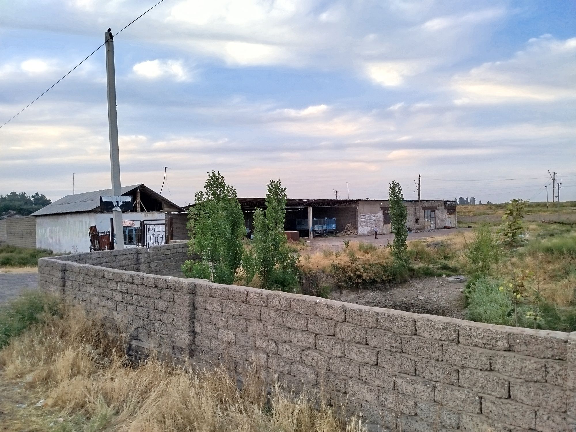Noturar yer sotiladi, toshkent viloyatida. Нежилой земельный участок