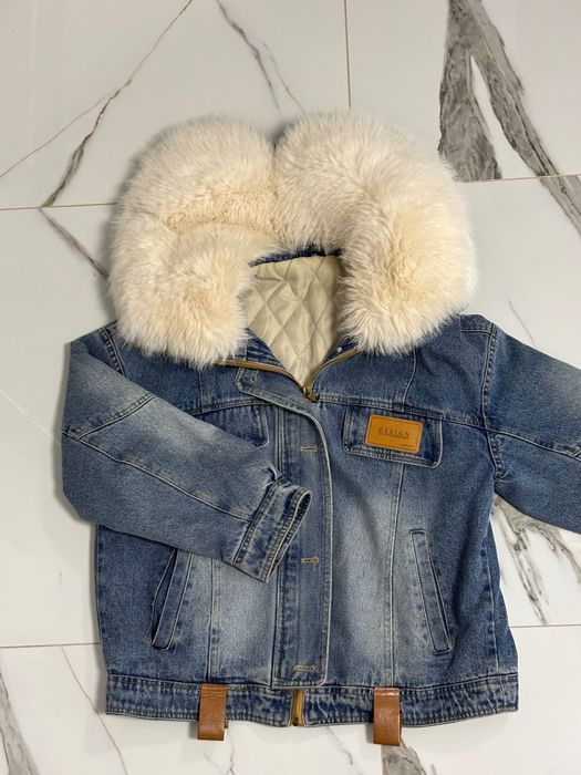 Дънкено яке с пух