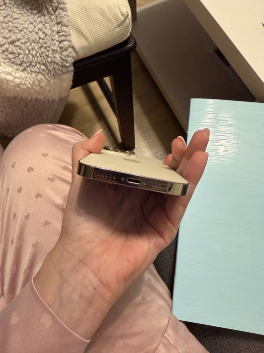 Iphone 14 Pro Gold neverlocked cutie