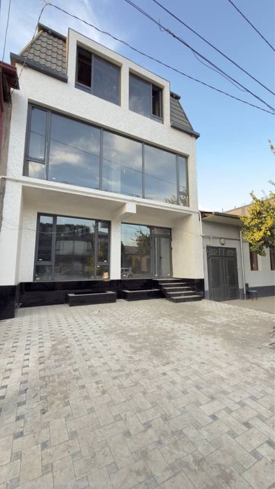 СРОЧНО! Сдается в аренду здание в центре!