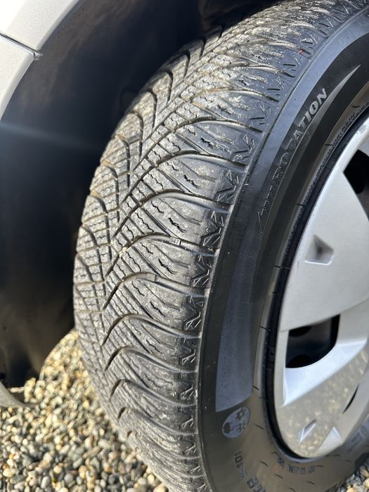 Vând Renault Scenic