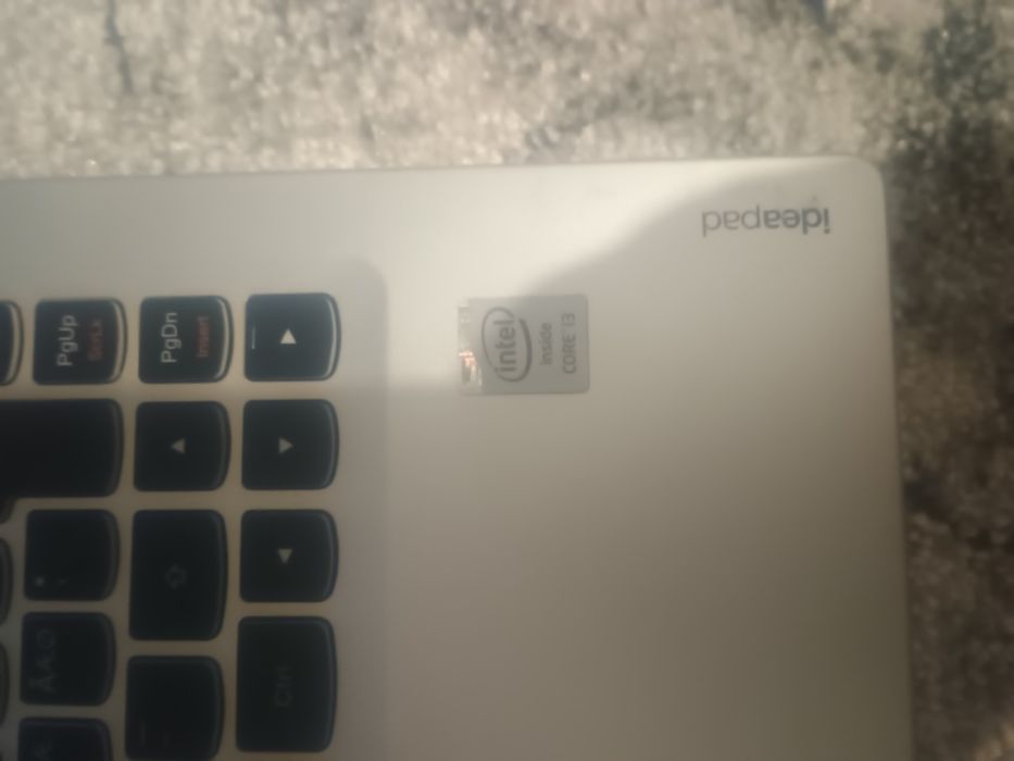 Lenovo ideapad uU330p