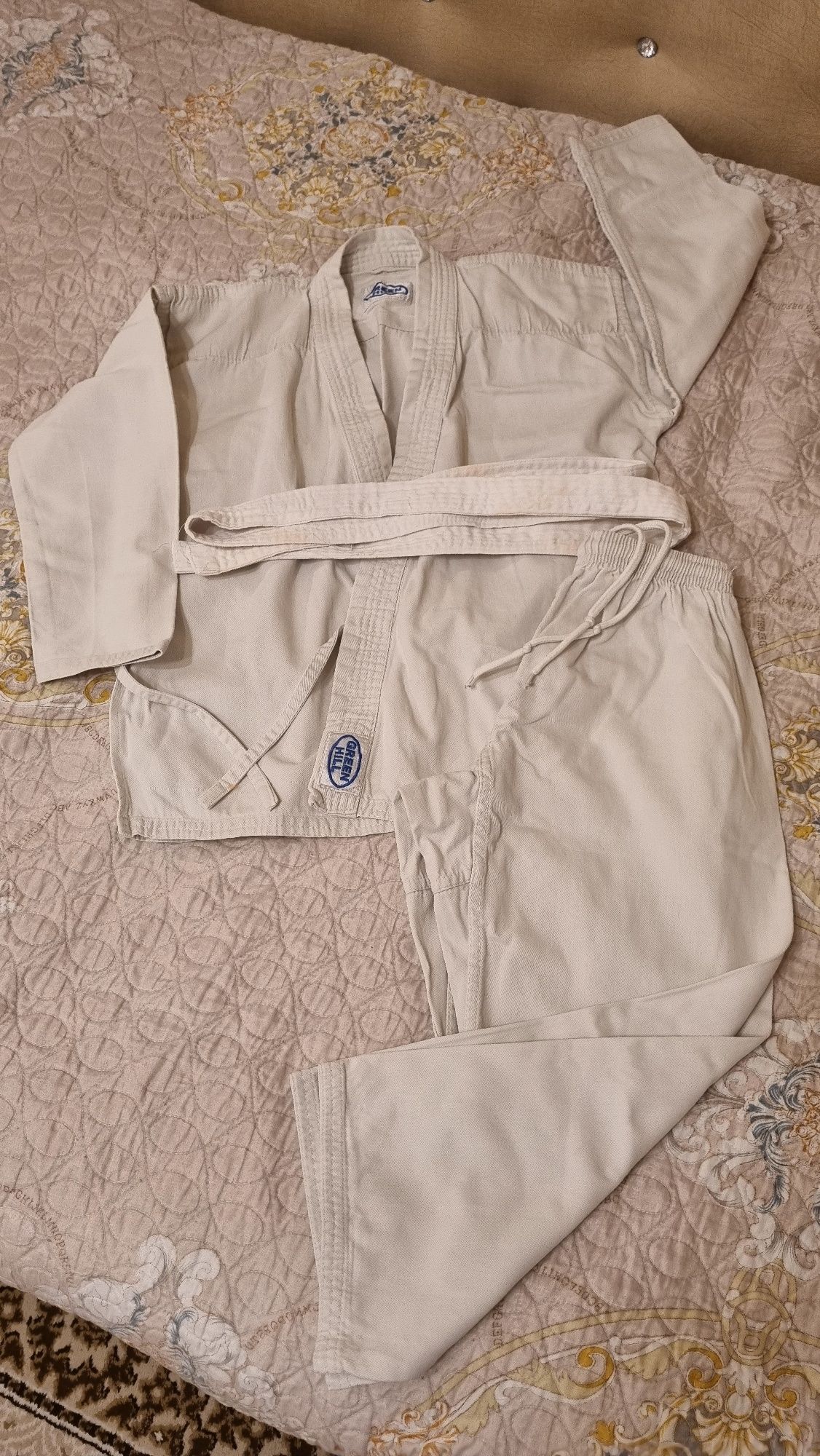 Продам кимоно б/у