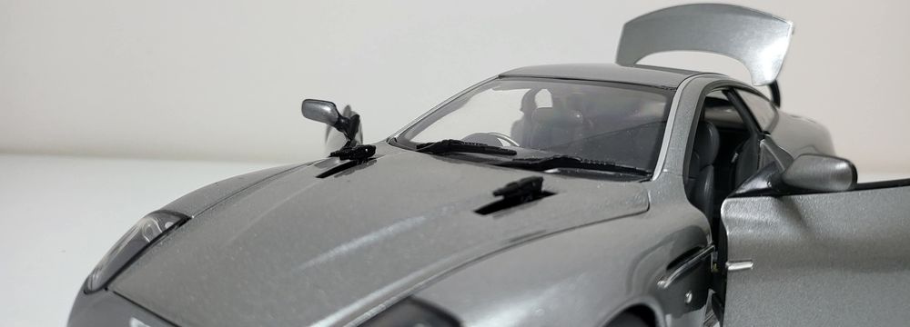 Machetă Aston Martin V12 1/18 The Beanstalk