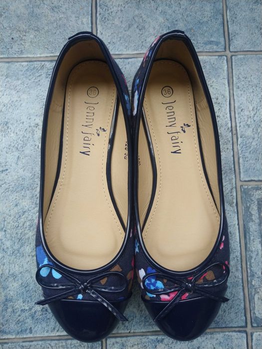 Vând balerini dama mărimea 36