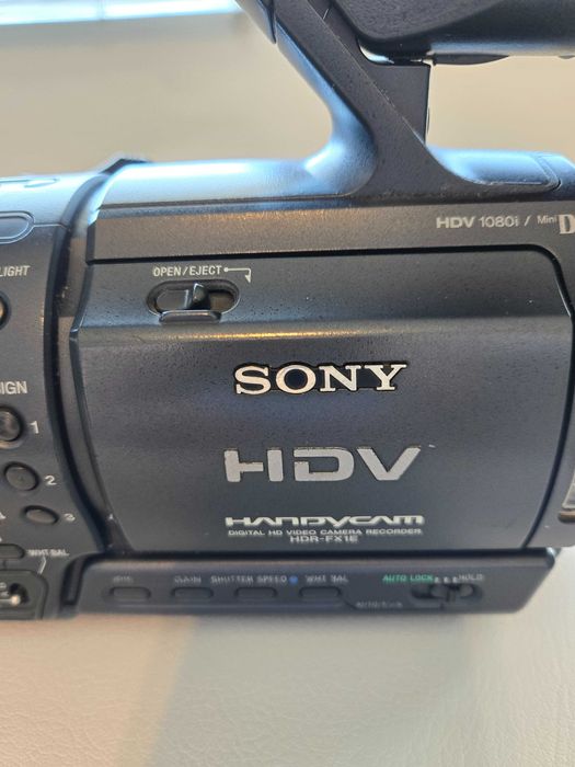 Видео камера  SONY HDR - FX1 E