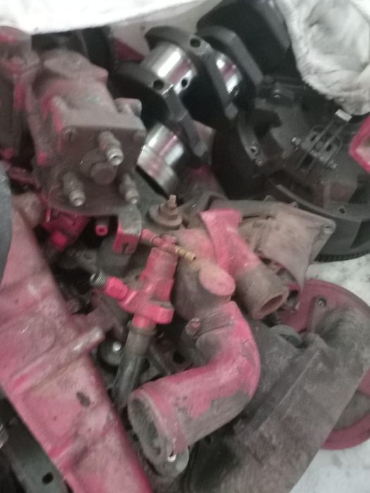 Piese tractor International 633