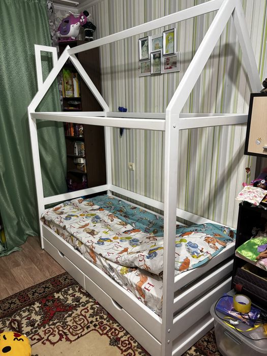 Продам две детские кровати