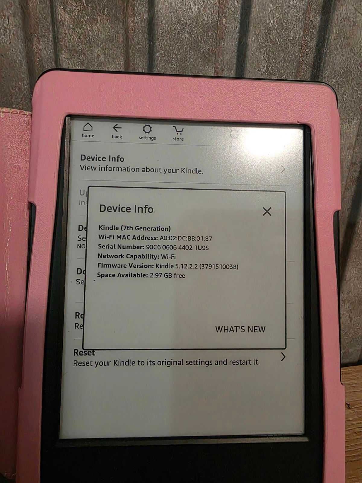 Kindle Glare 6 WiFi, 7th Gen, Черен + Калъф