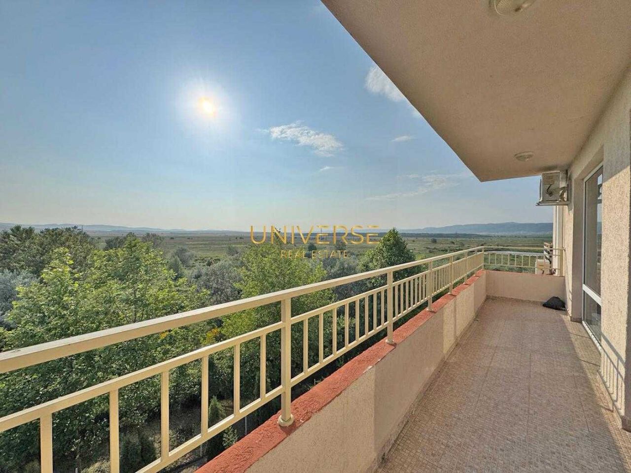 Продава се Двустаен апартамент в к.к. Слънчев бряг - 55 кв.м за 1273 €/кв.м - Снимка #10