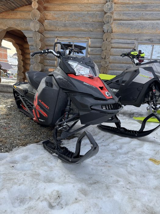 Snowmobil Ski Doo