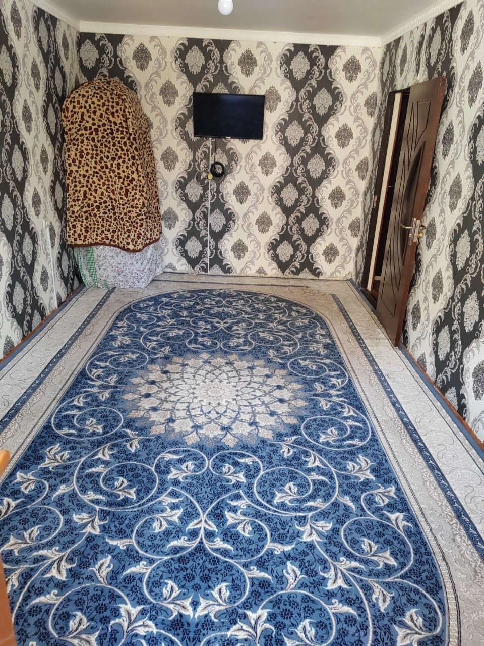 1 xonalik uy sotiladi srochniy