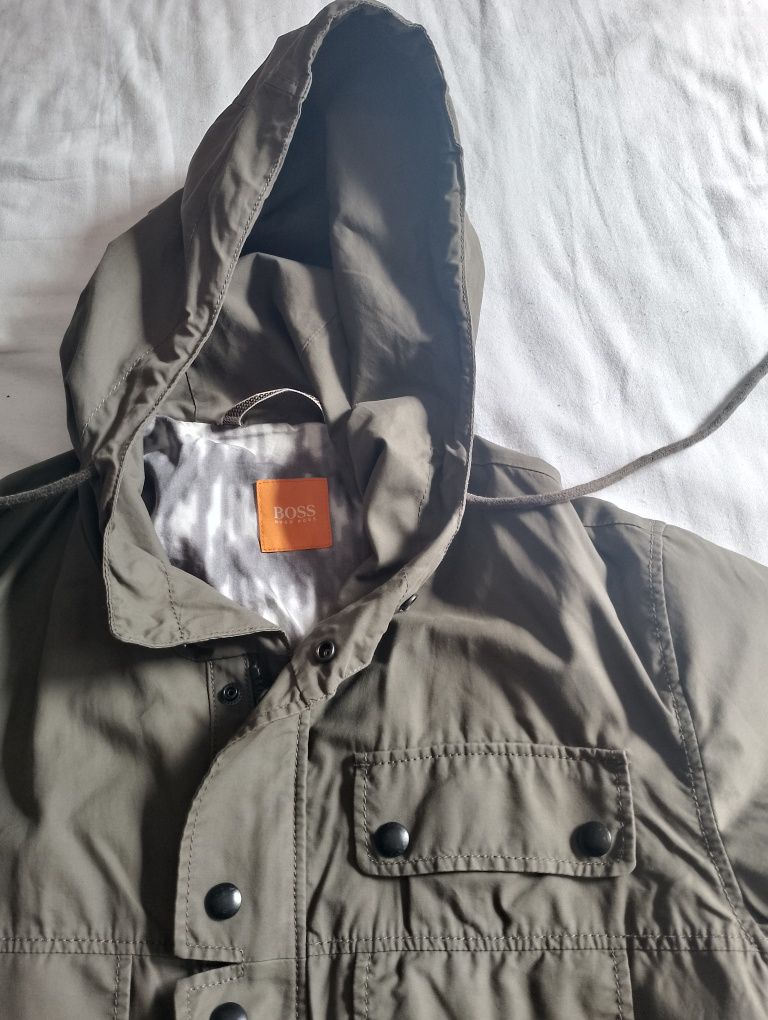Яке Hugo Boss, размер M