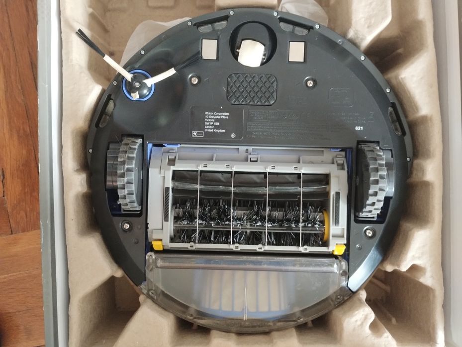 Irobot roomba 2 броя