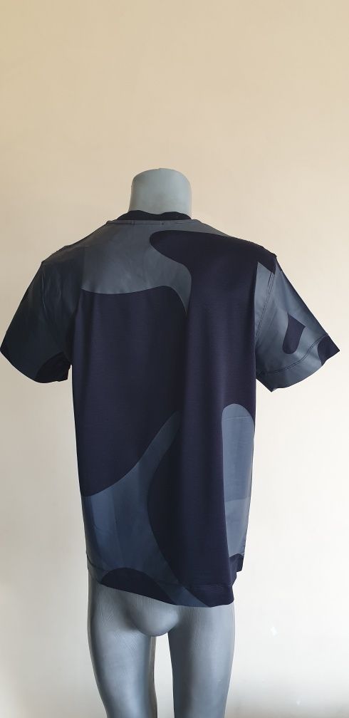 Emporio Armani Camo Mens Size M НОВО! ОРИГИНАЛ! Мъжка тениска!
