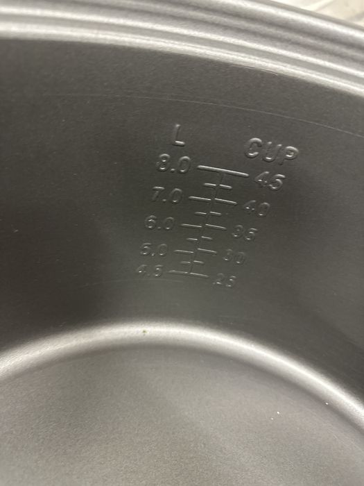 Oala electrica de gatir orez sau legume