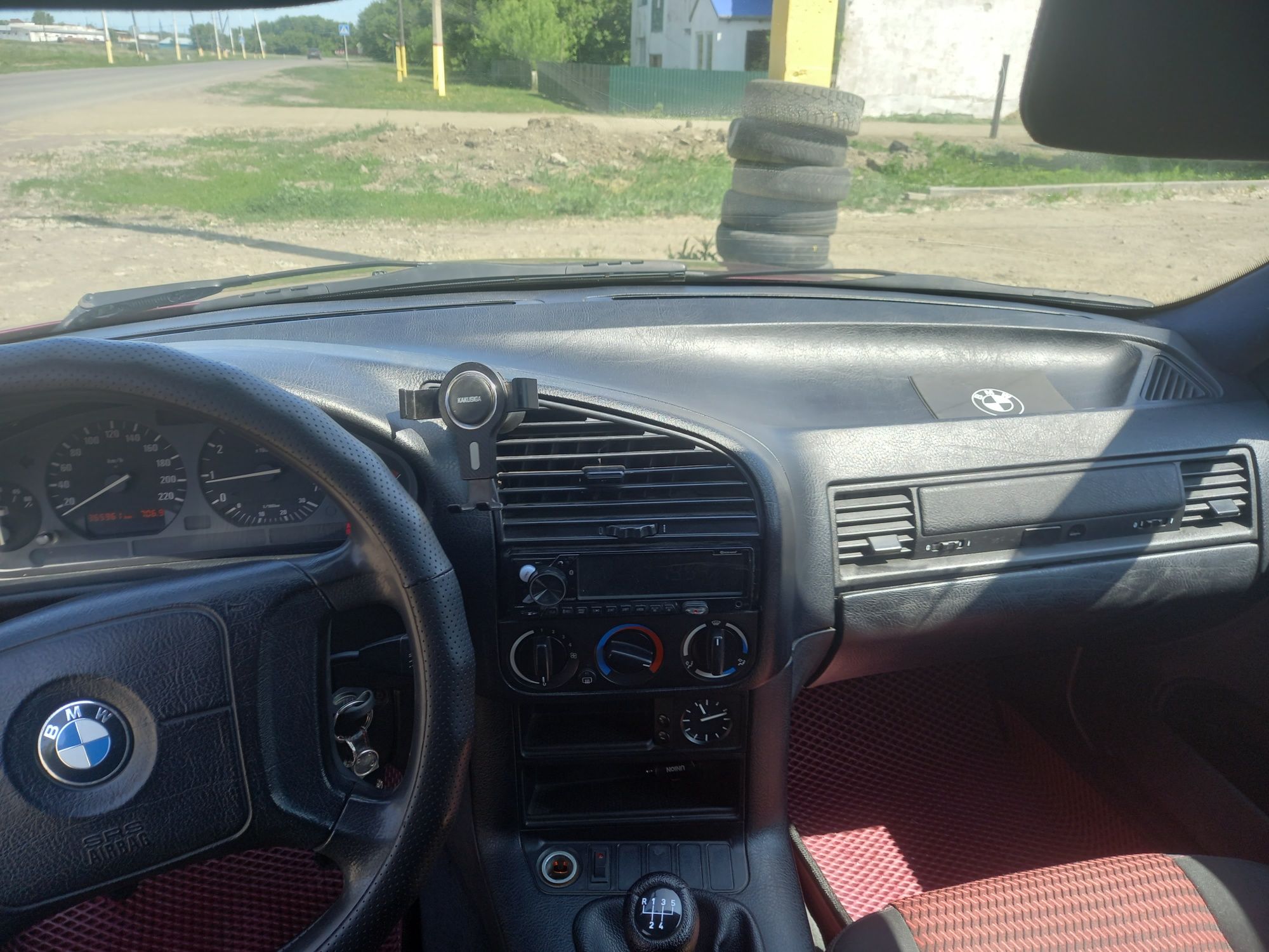 Продаётся БМВ е36