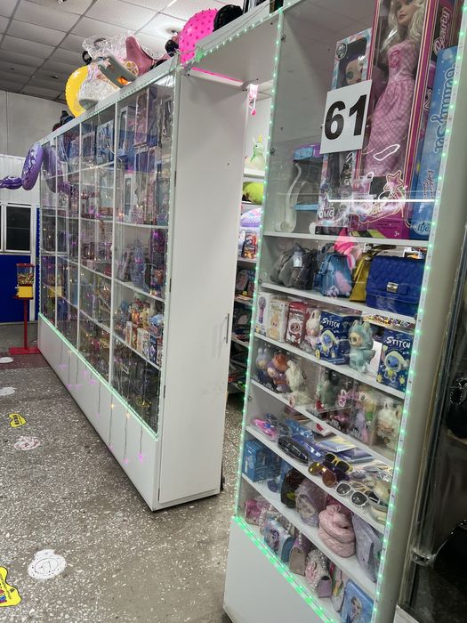 Продам отдел игрушек