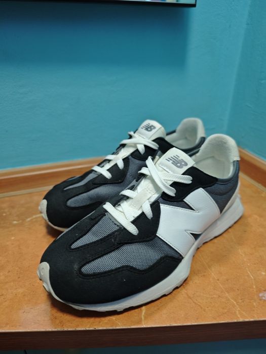 Обувки New Balance 327 и обувки Puma