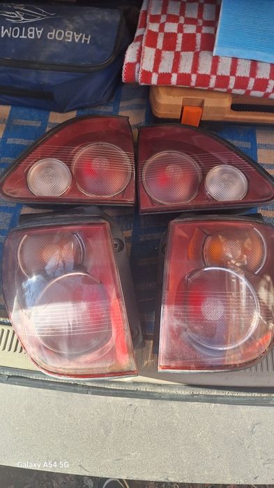 Задние фонари лексус