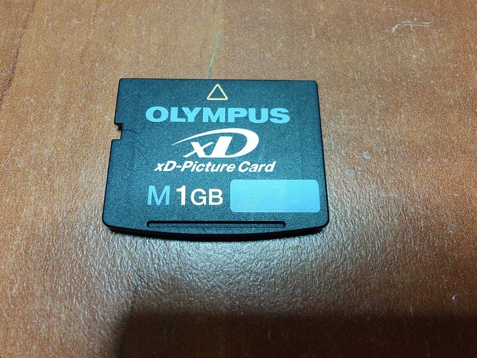 Aparat foto digital Olympus Stylus 7010 12MP complet