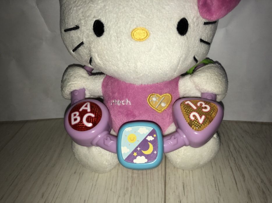 Pluș Hello Kitty interactiv